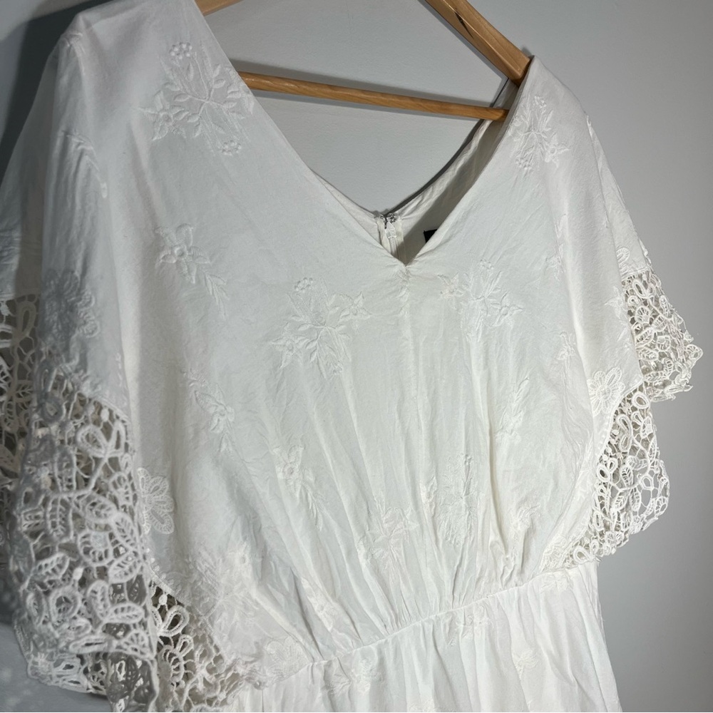 Ann Taylor White Eyelet Lace V-Neck Dress - Picture 4 of 9